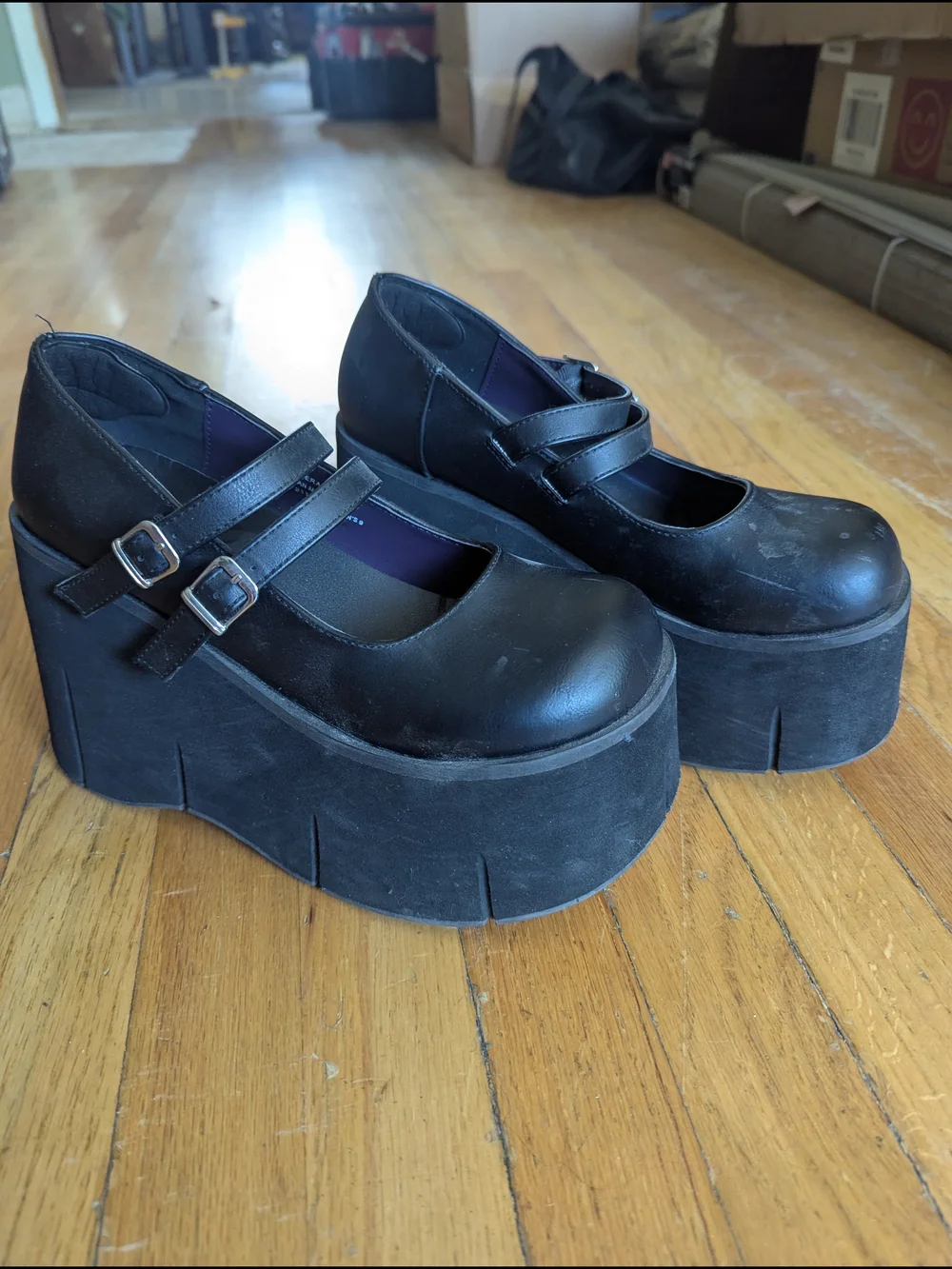 Demonia item description